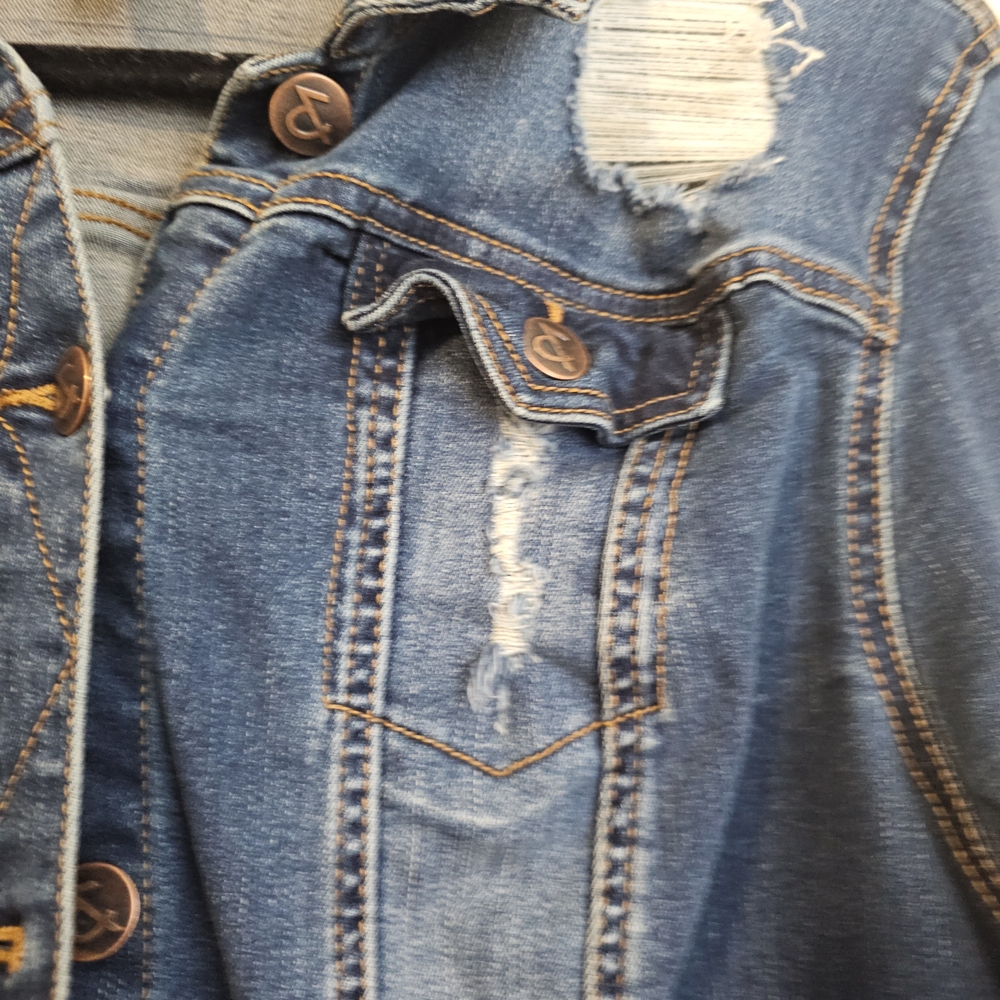 Love & Legend Distressed Dark Blue Denim Jean  Jacket SZ 14 - Picture 4 of 14
